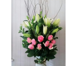 FR157from $149.99;L:$199.99include vase  