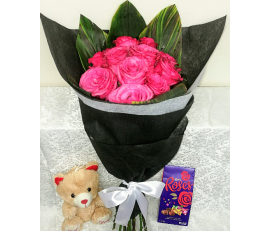 FV003-12quality  colour roses bouque.M:$59.99;L:$79.99
