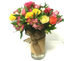 FM131(mix roses&austramelia M:$149.99;XL:over $199.99)include vase 