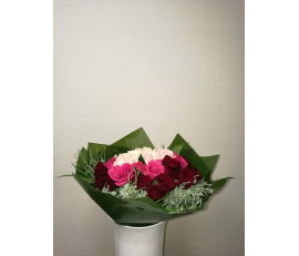 FM74(48 roses)